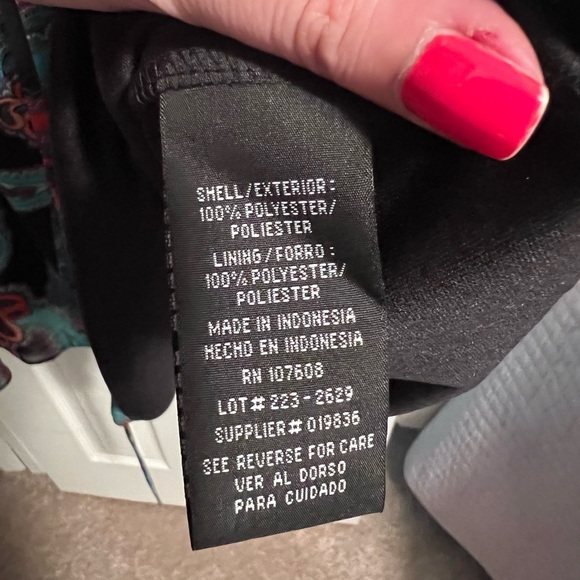 Paisley black & colors midi dress size 16. Fully lined new with tags. - Picture 5 of 5